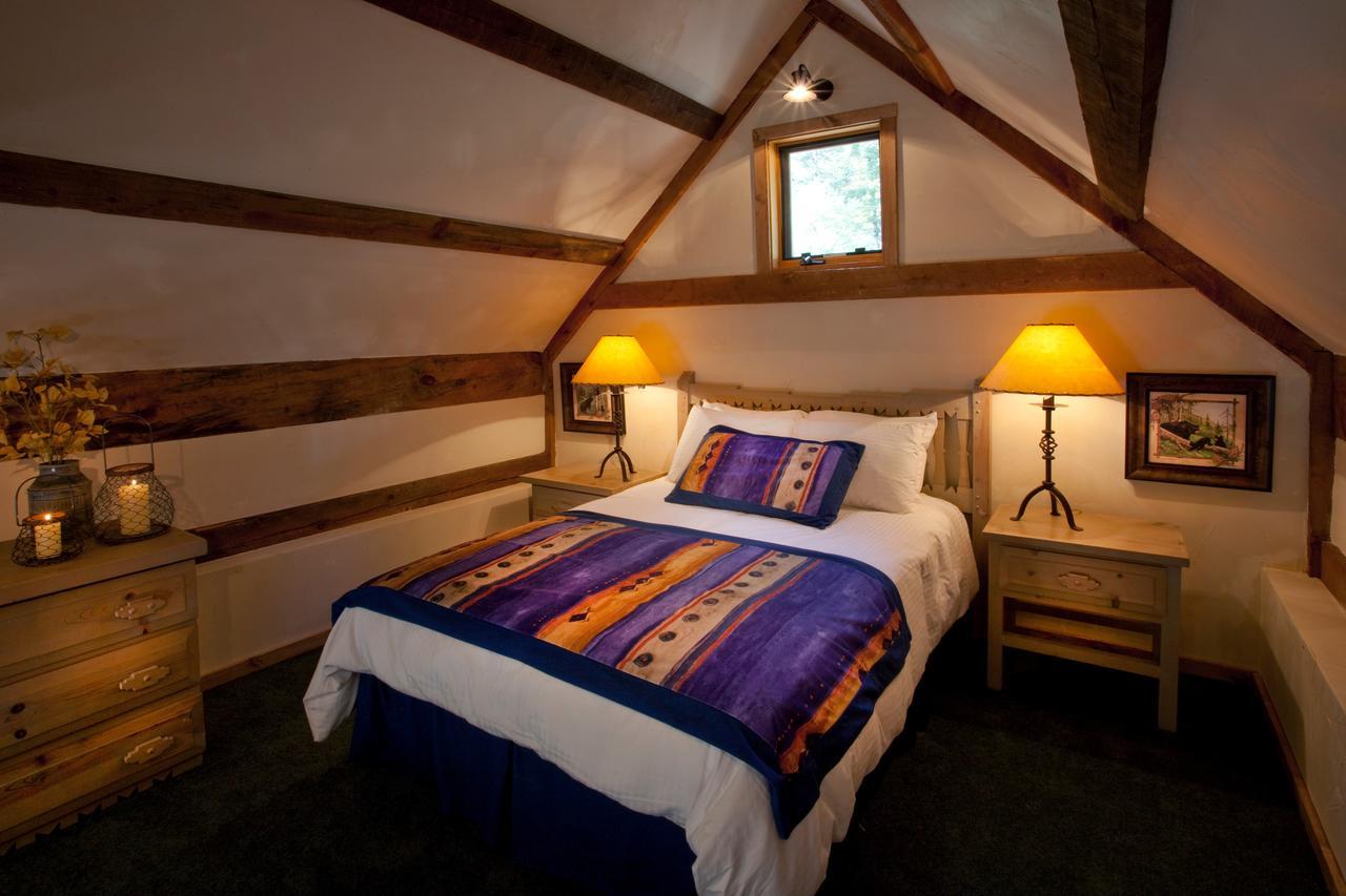 Cottam'S Lodge By Alpine Village Suites Taos Ski Valley Exterior foto